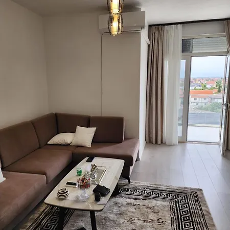 Apartament Flat Sheles *